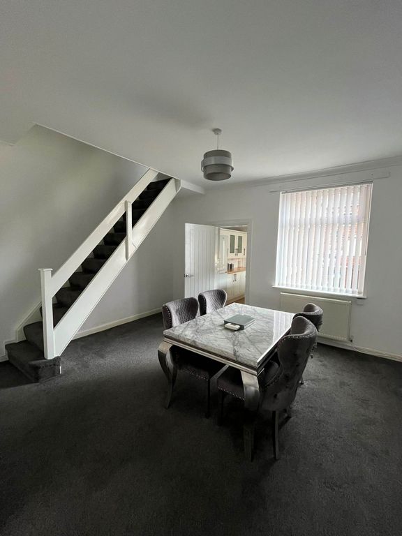 Property photo 3 of 9 Image