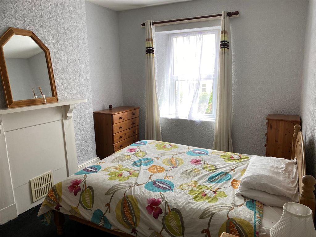 Property photo 1 of 6 Room 3.Jpg