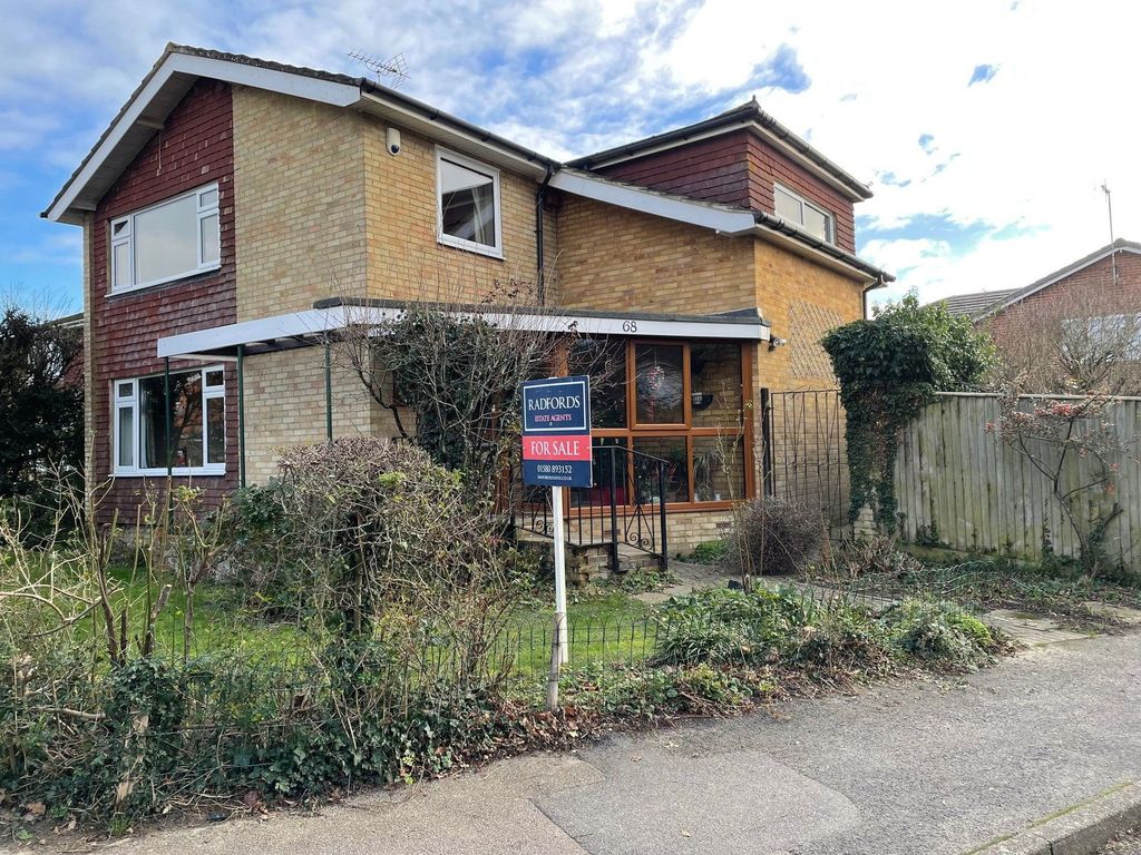 Property photo 1 of 18