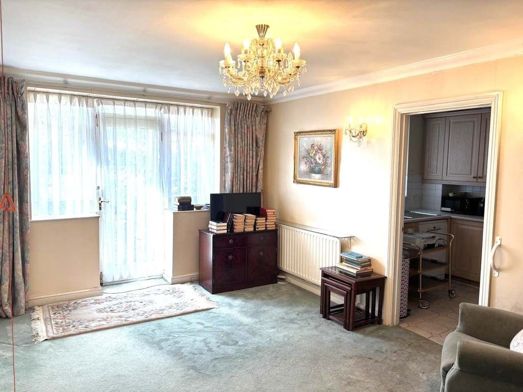 Property photo 3 of 14