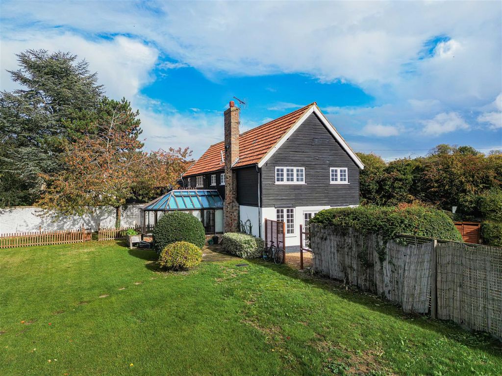 Property photo 3 of 44 46_65849.Jpg