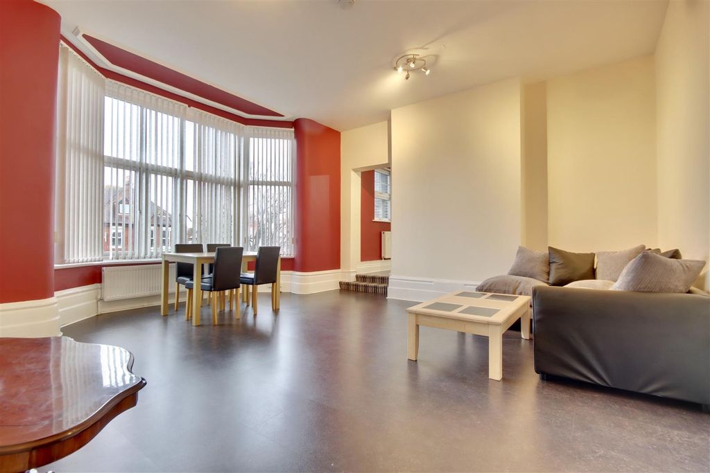 Property photo 1 of 11 58De5Cde-F1A1-4950-A319-Ae33B120CE0D_1_201_A.Jpeg