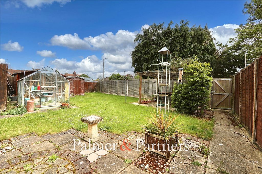 Property photo 2 of 22 Picture No. 04