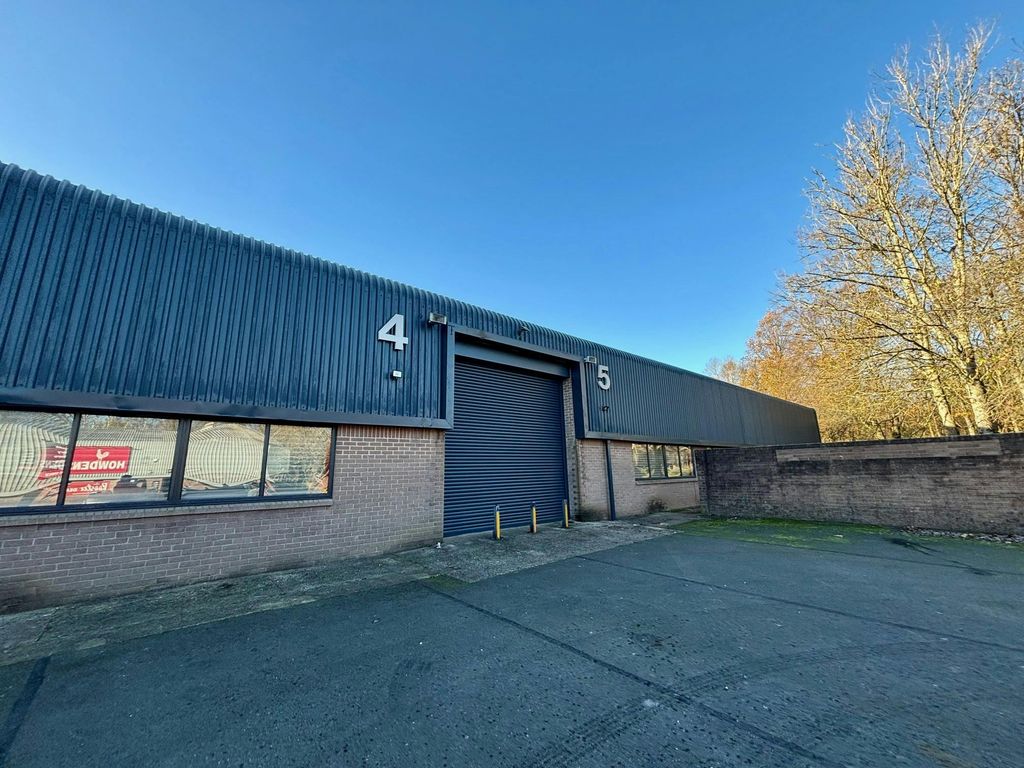 Property photo 3 of 15 4 5 John Baker 05.Jpg