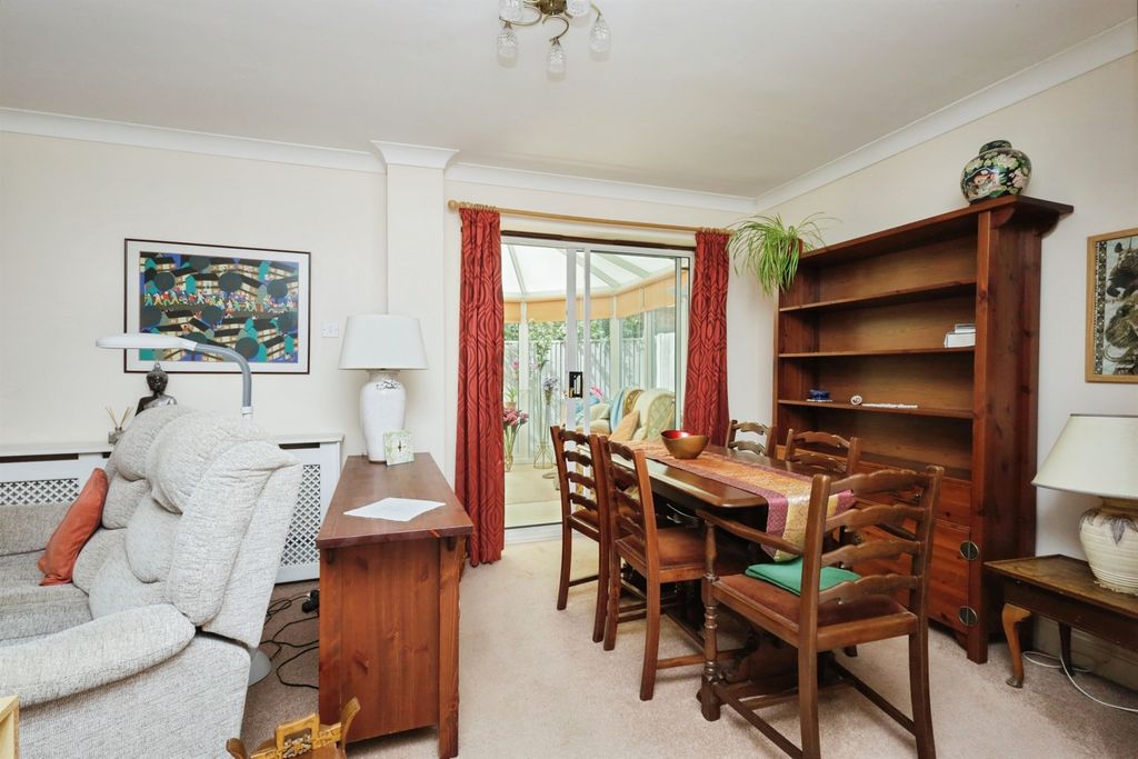 Property photo 3 of 14