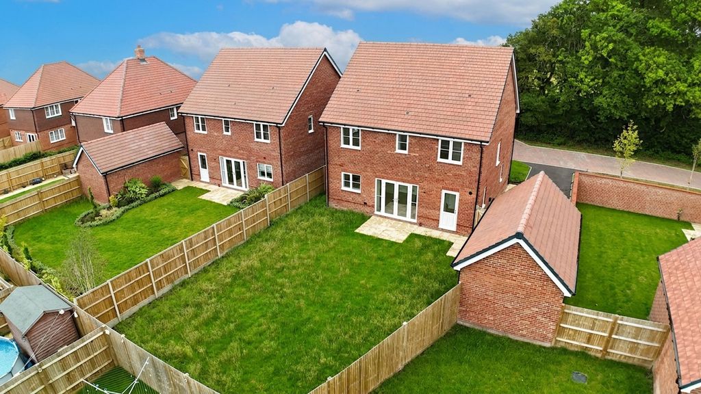 Property photo 2 of 12