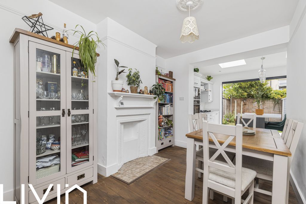 Property photo 2 of 24 025A8452