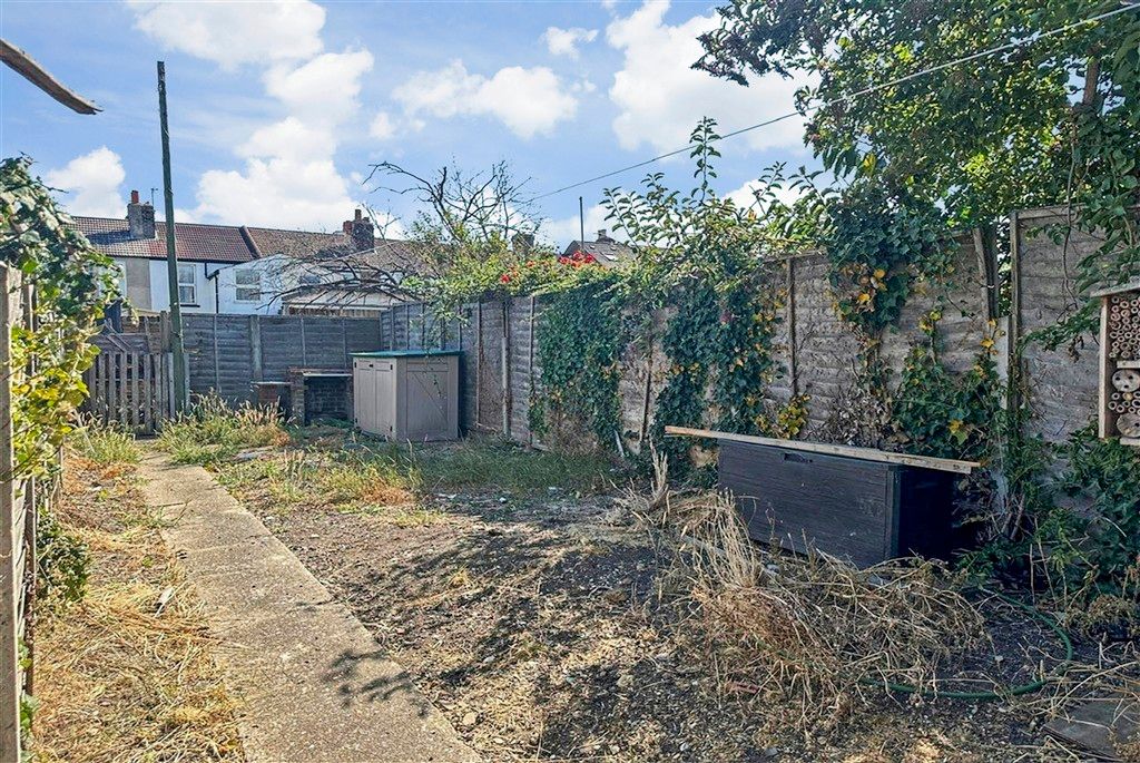 Property photo 2 of 8 Rear Garden