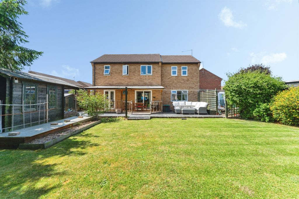 Property photo 2 of 19