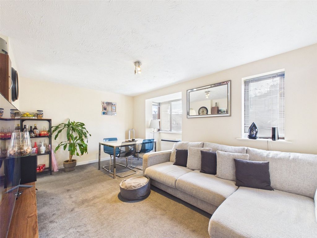 Property photo 2 of 7 Picture No. 03