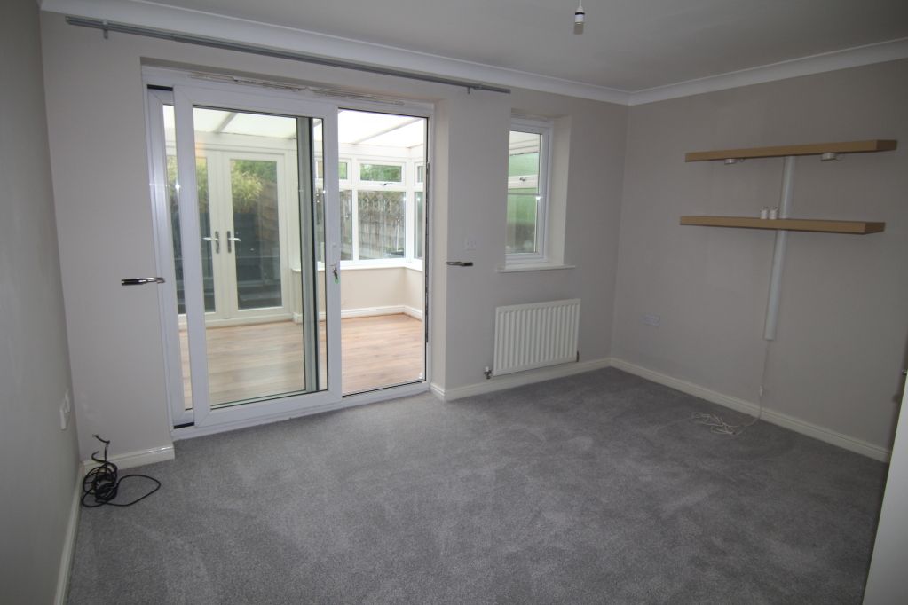 Property photo 2 of 9 Picture No. 28