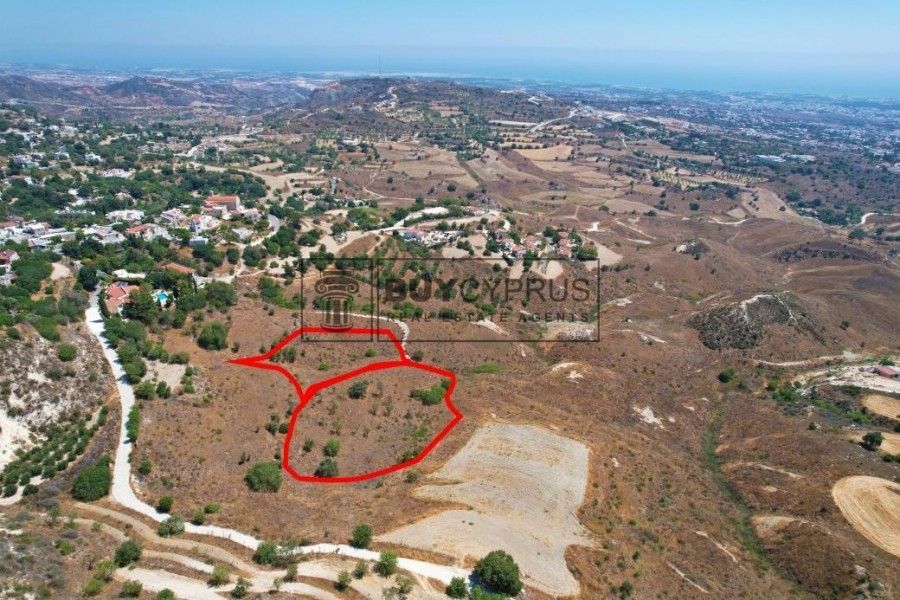 Property photo 2 of 3