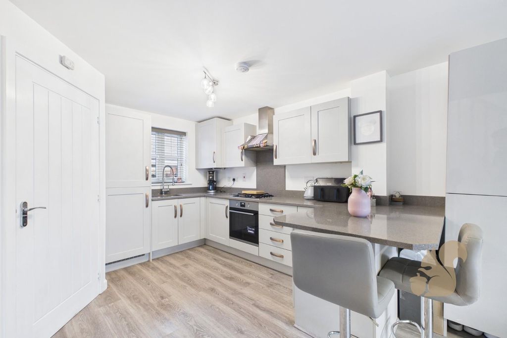 Property photo 2 of 18 Cam01659G0-Pr0662-Still007.Jpg