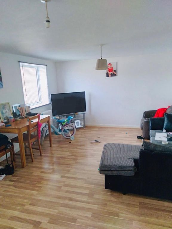 Property photo 2 of 5