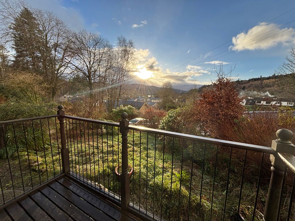 Property photo 2 of 29