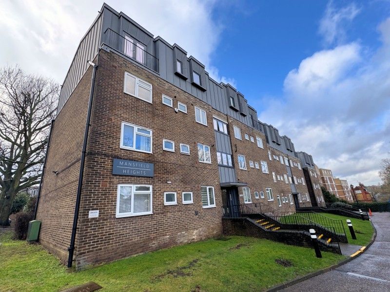 Property photo 2 of 8