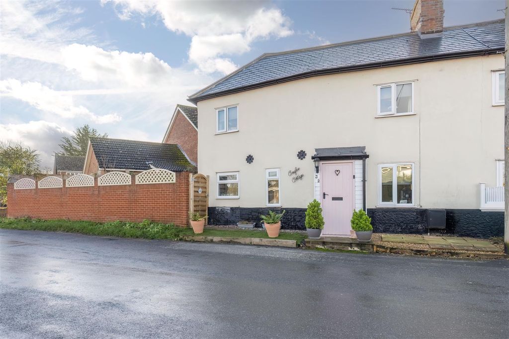 Property photo 1 of 12 Front Aspect