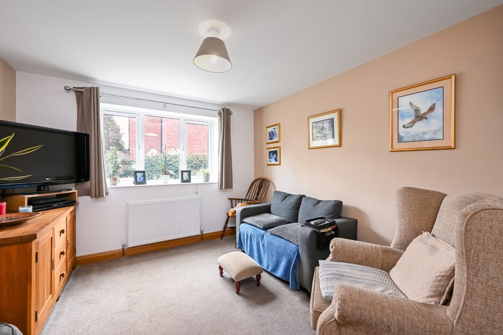 Property photo 3 of 14 Picture 3