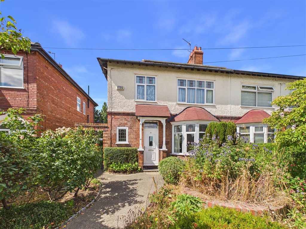 Property photo 1 of 18 Beverley Road - Main Photo