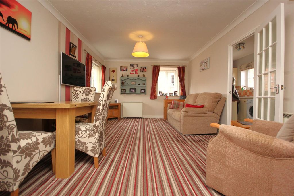 Property photo 3 of 10 Img_8004.Jpg