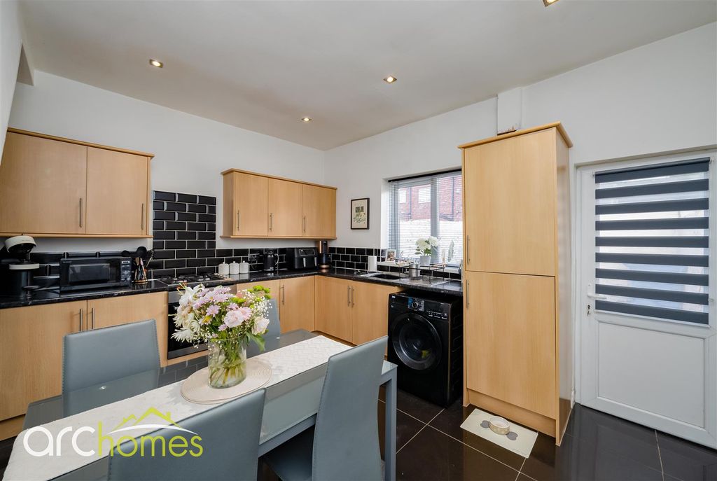 Property photo 3 of 21 Dsc06111-Edit.Jpg