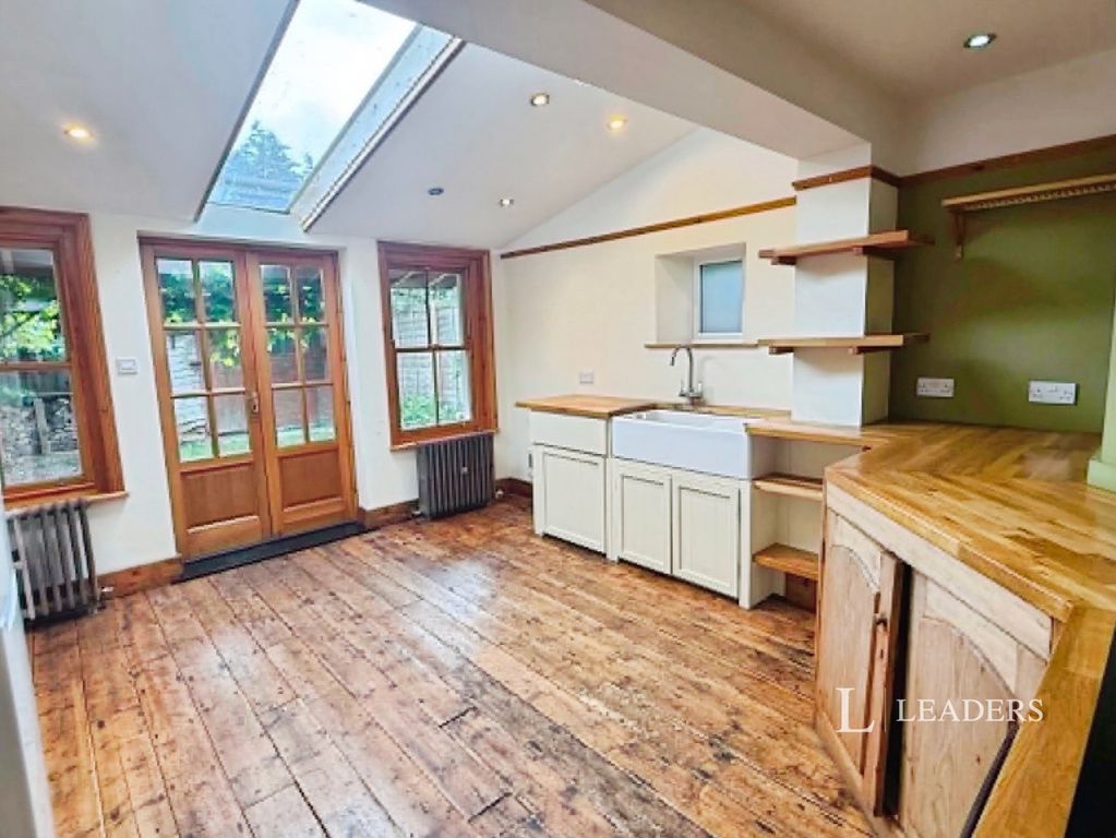 Property photo 2 of 9 Pbox-Img.Jpg