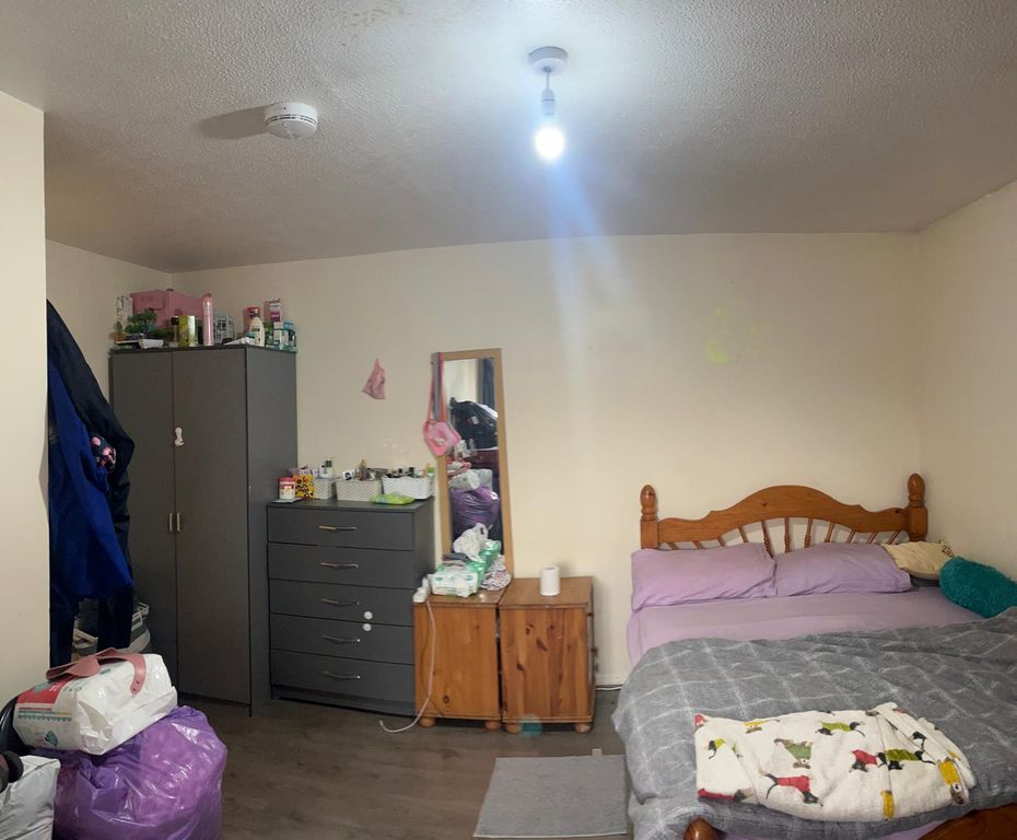 Property photo 3 of 7 Gallery