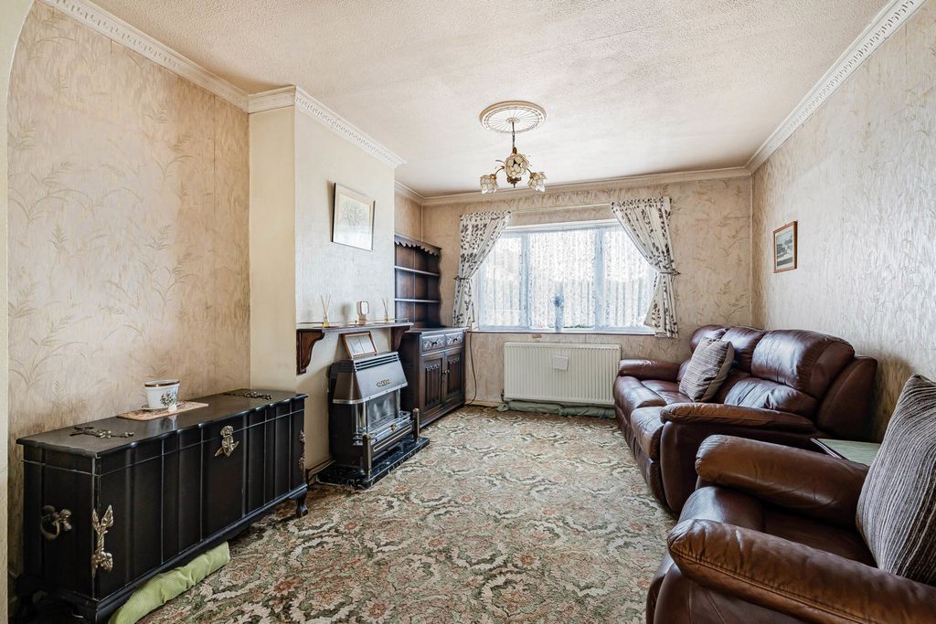 Property photo 2 of 11 Reception Room