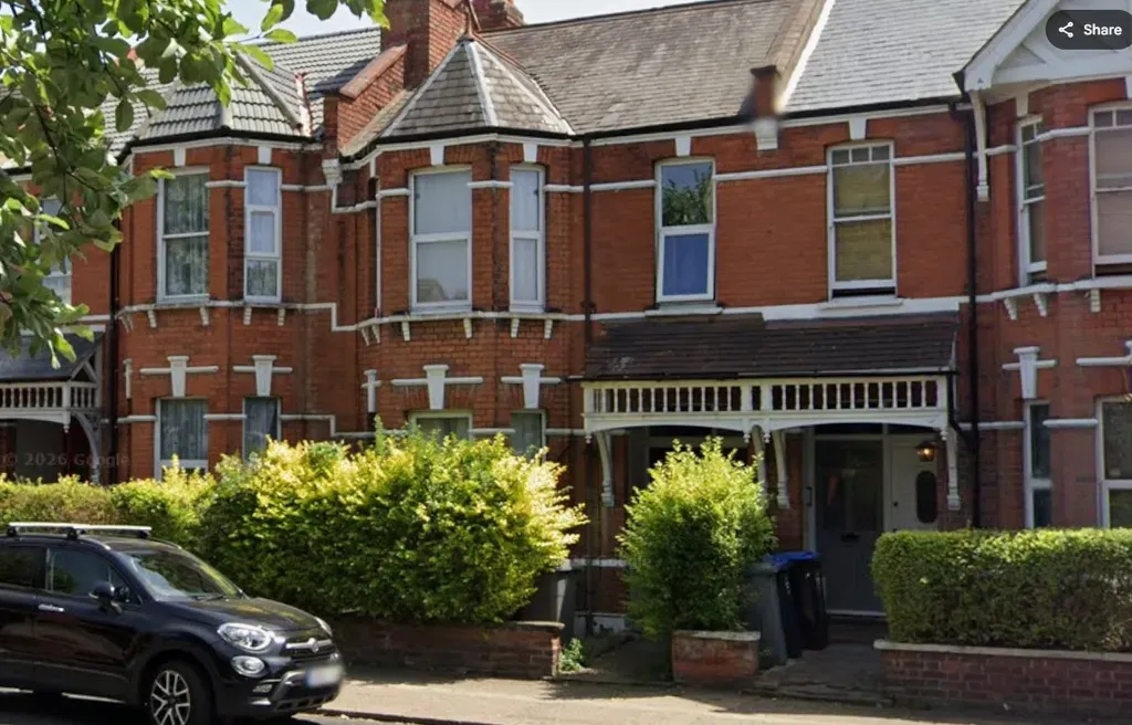 Property photo 1 of 2