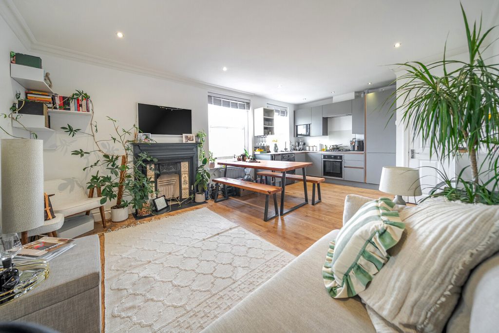 Property photo 1 of 8 1523350-14-6Ab6A4...