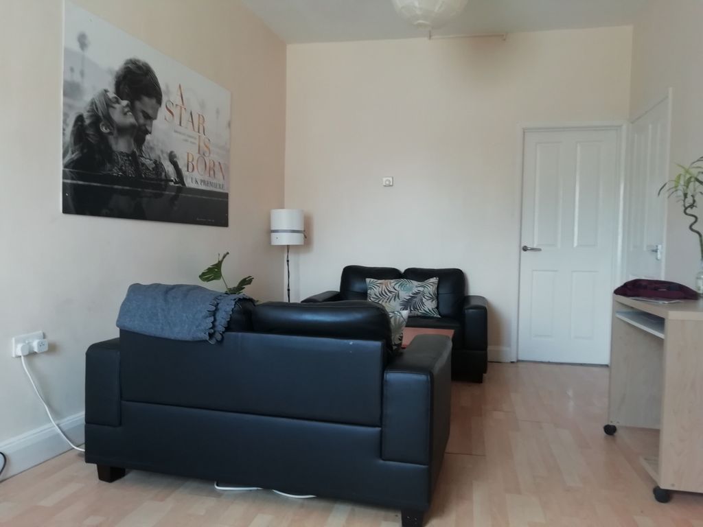 Property photo 2 of 18 Gallery
