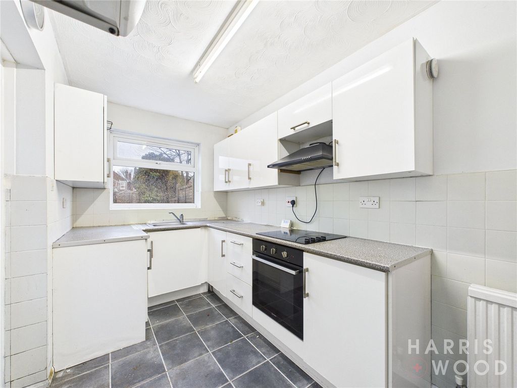 Property photo 2 of 18 Picture No. 23