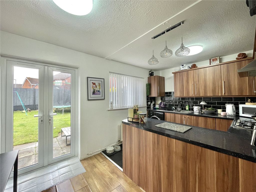 Property photo 3 of 13 Picture No. 08
