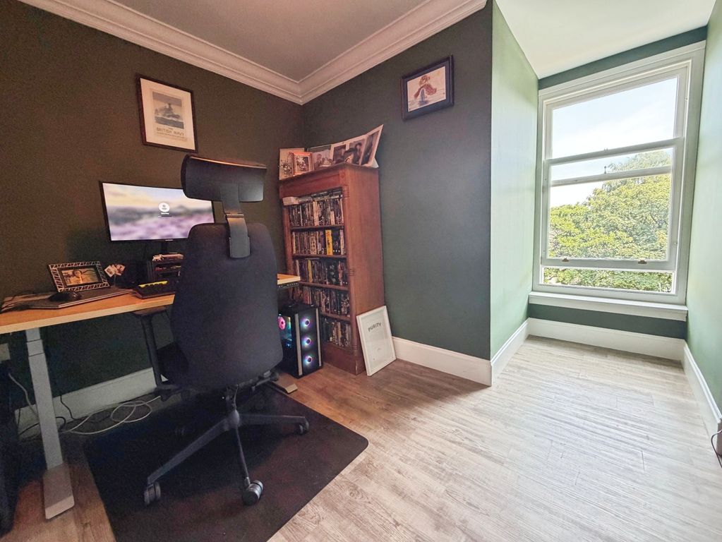 Additional image 12 of 3 bed flat for saleQueens Drive, Glasgow G42