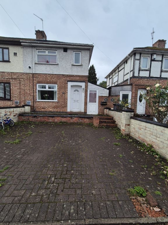 Property photo 1 of 7 Front