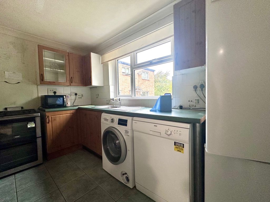 Property photo 2 of 3 View