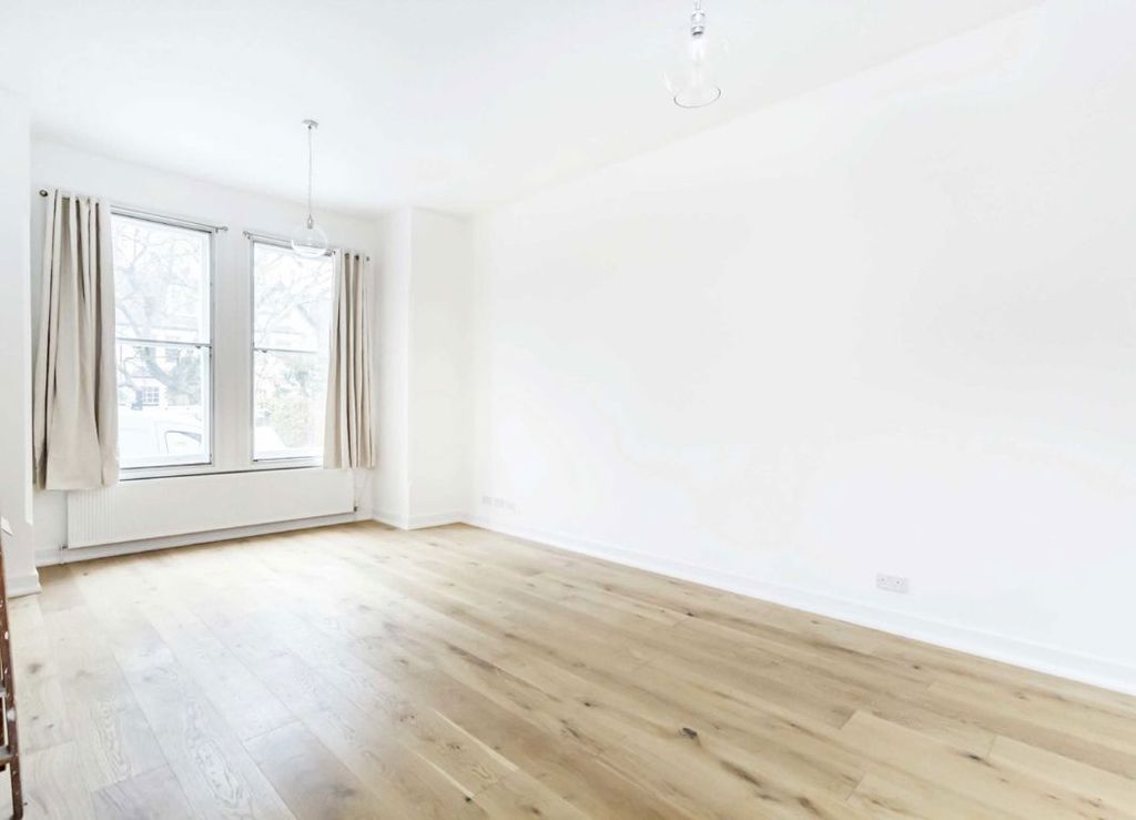 Property photo 3 of 4
