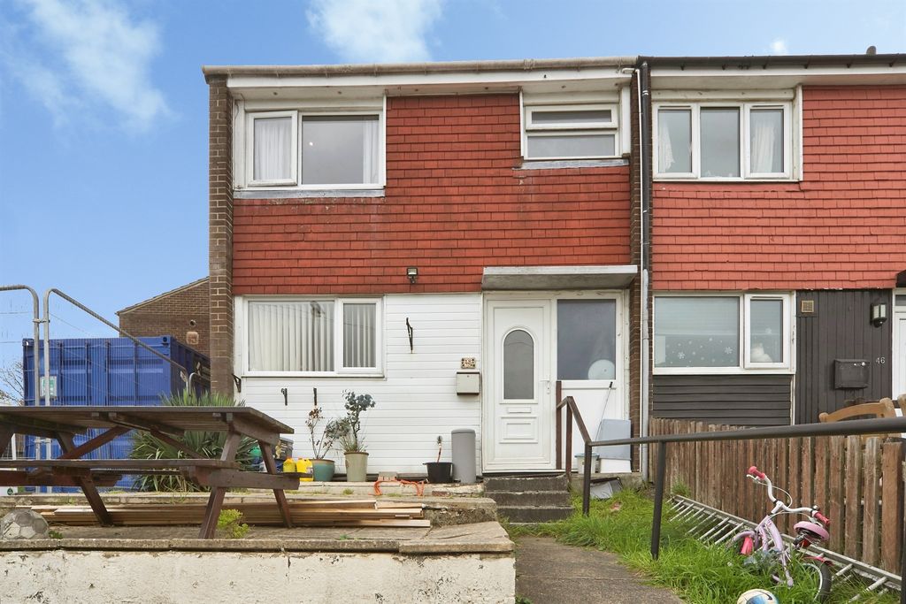 Property photo 1 of 14