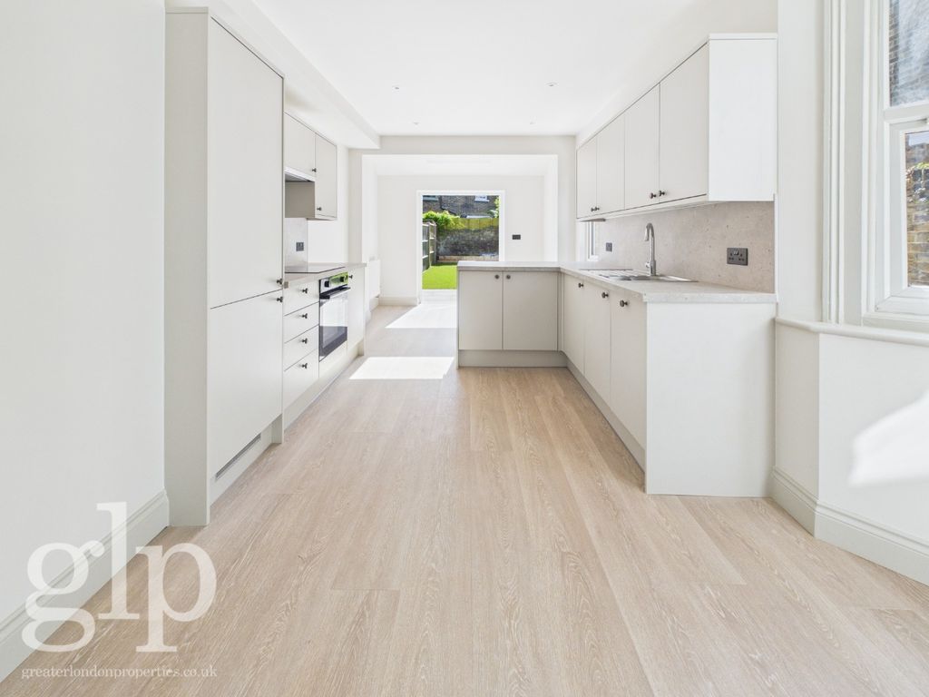 Property photo 1 of 35 5096931