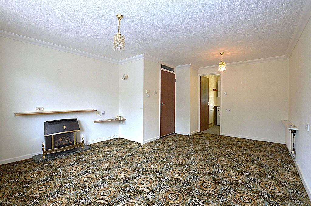 Property photo 2 of 10 Picture No. 04