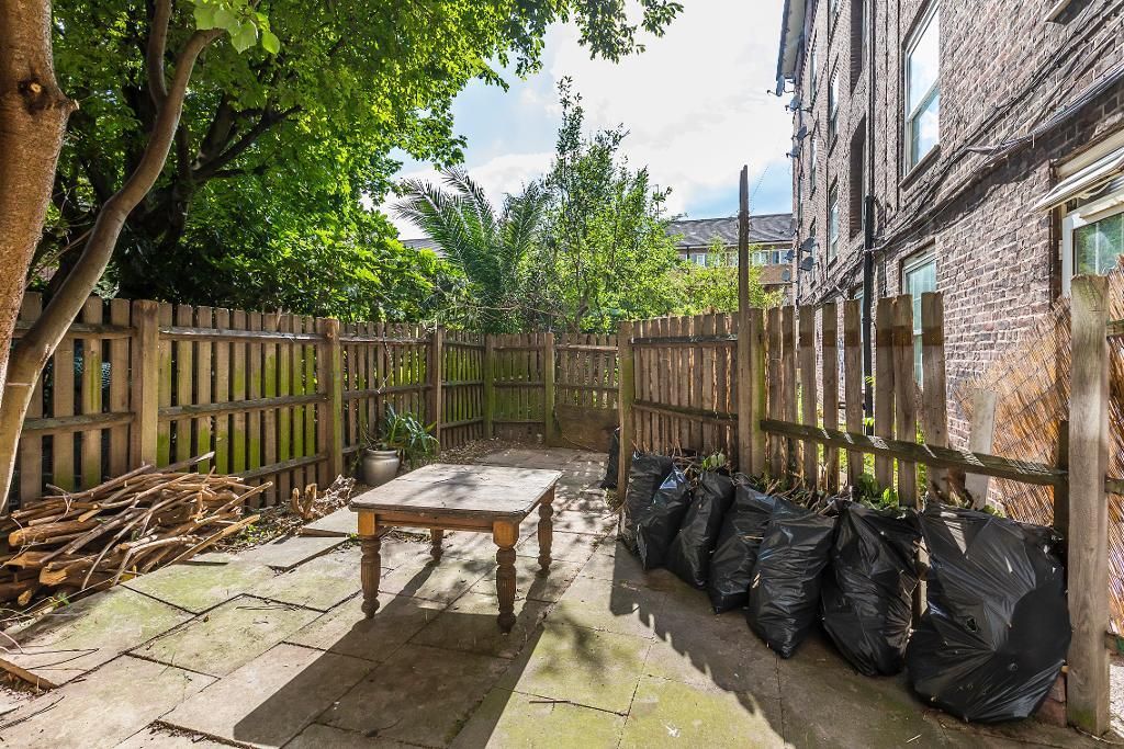 Property photo 3 of 18