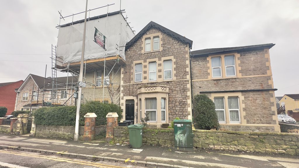 Property photo 1 of 16 Img_7169