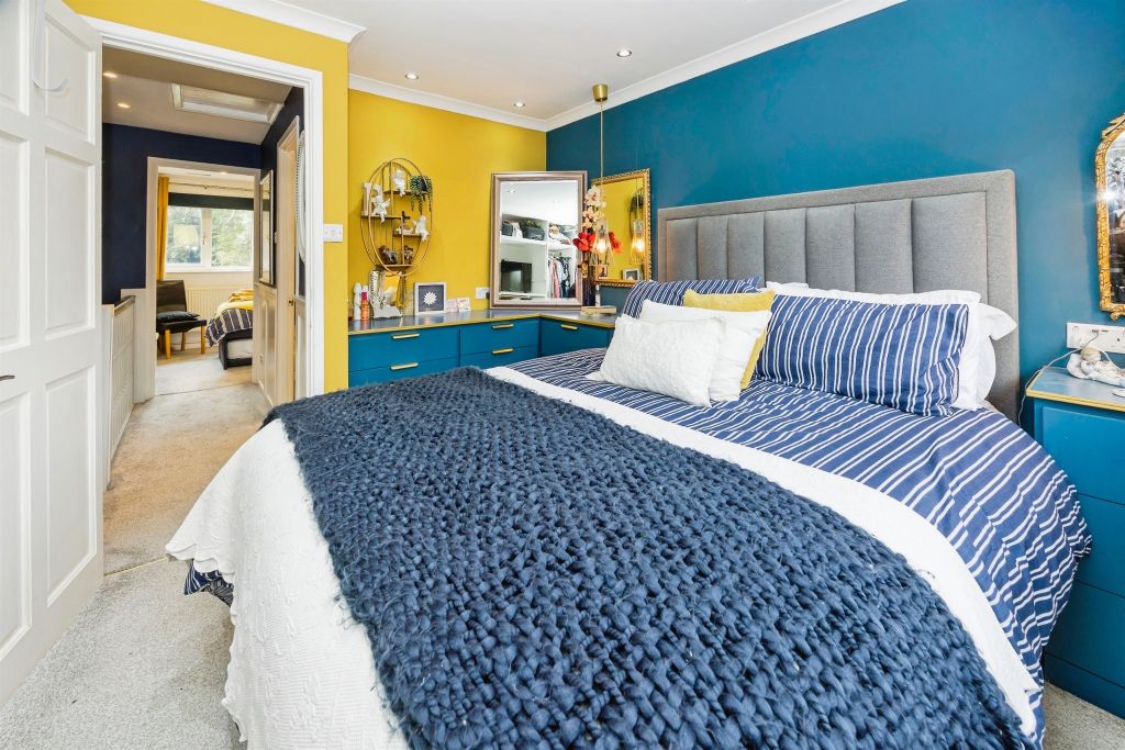 Additional image 9 of 2 bed terraced house for saleLancelot Close, Ifield, Crawley RH11