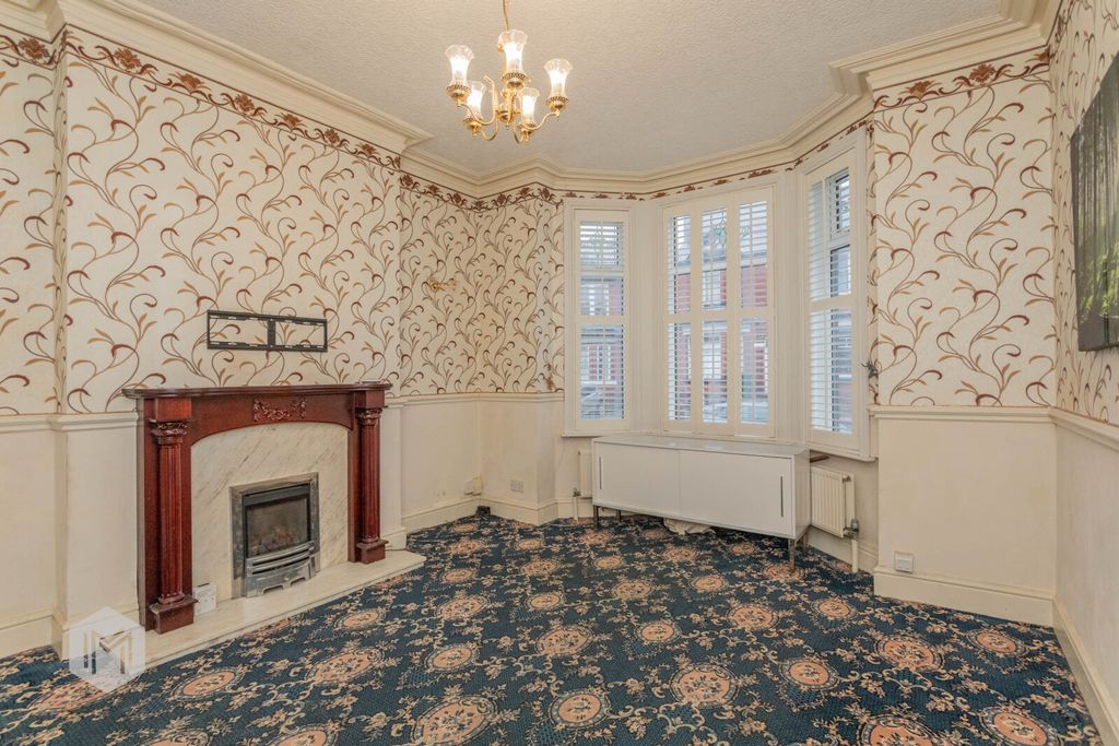 Property photo 2 of 29 Picture No. 08