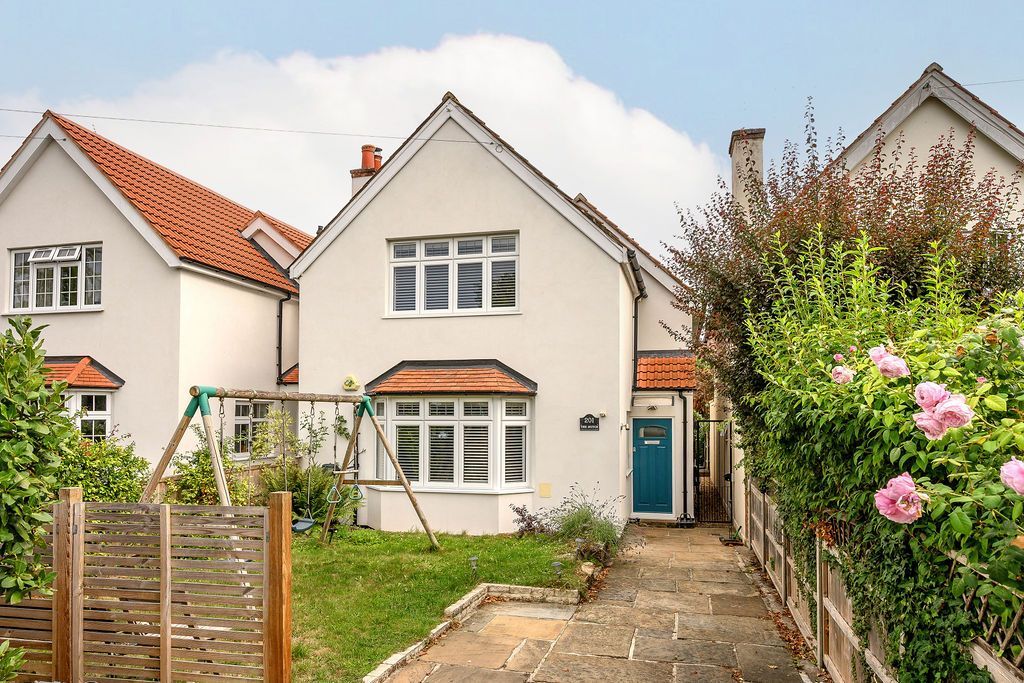 Property photo 1 of 22
