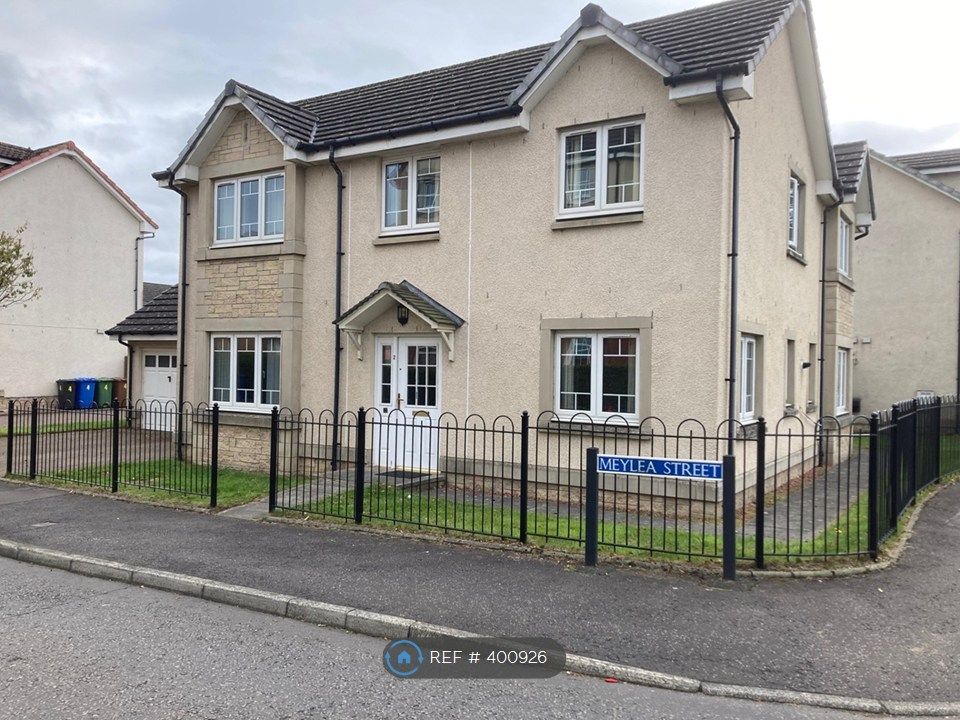 Property photo 2 of 25