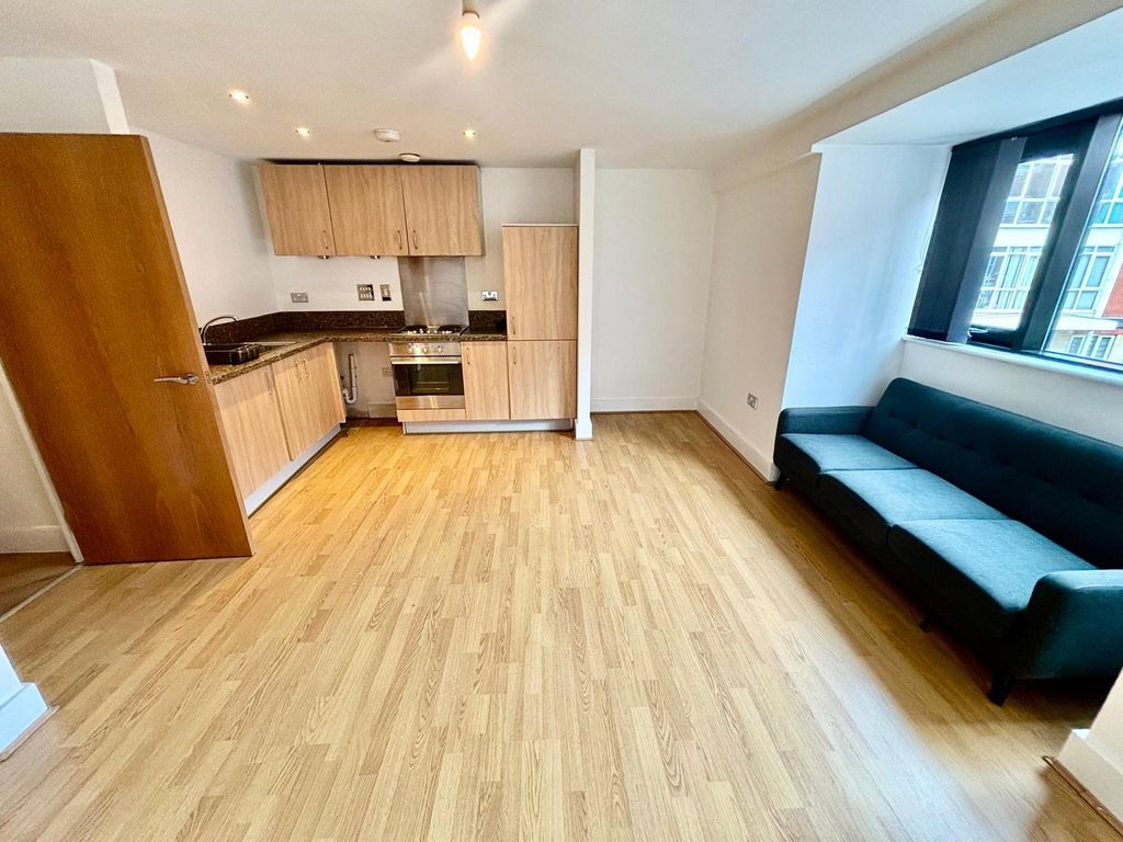 Property photo 3 of 10 Picture No. 27