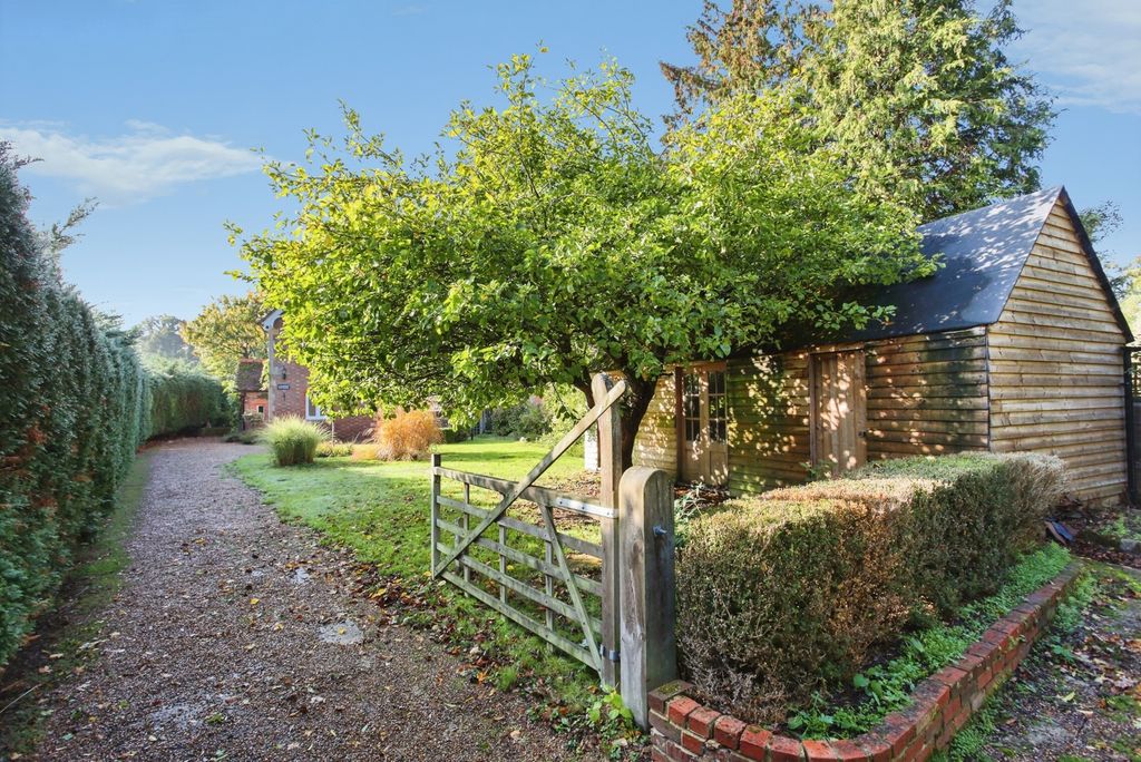 Property photo 3 of 20 Pbox-Img.Jpg