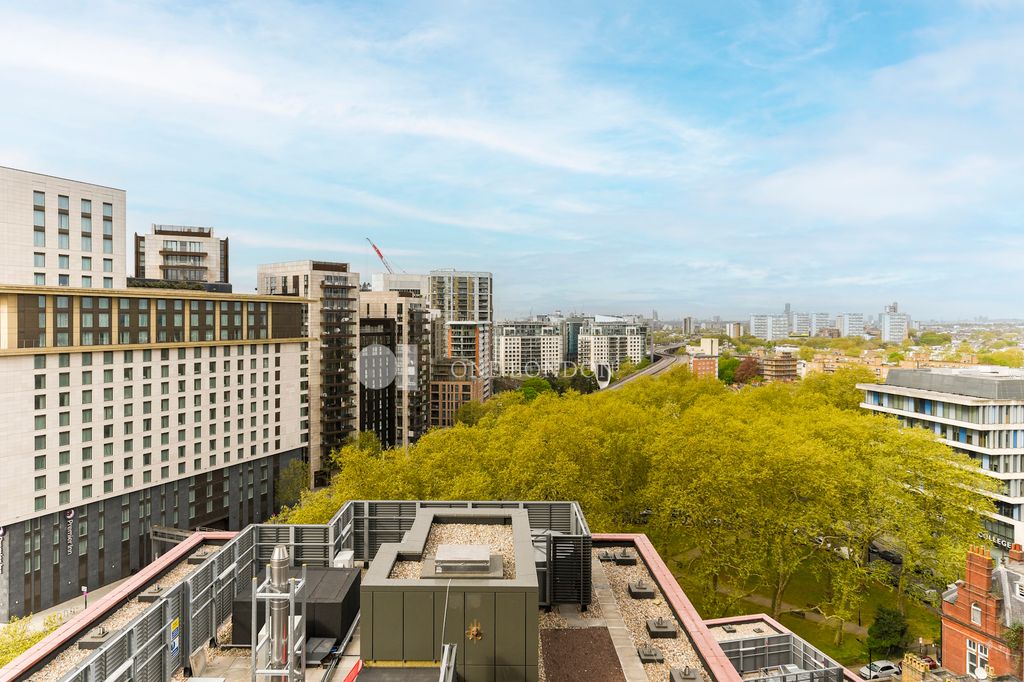 Property photo 3 of 23