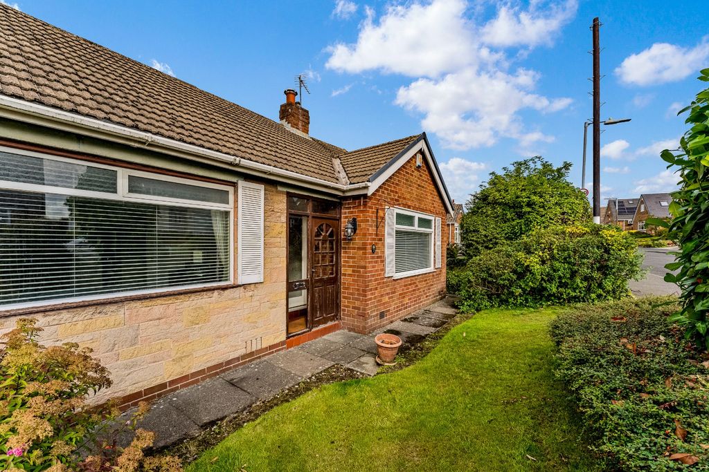 Property photo 2 of 26 4508263
